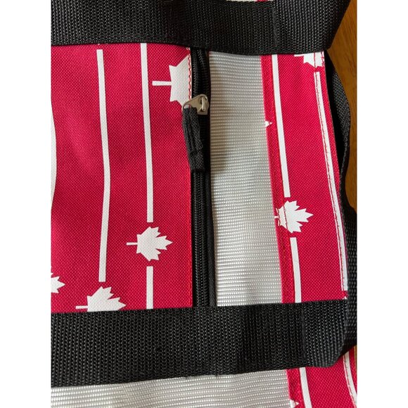 Canada Beach Bag with cooler in bottom - Picture 2 of 3